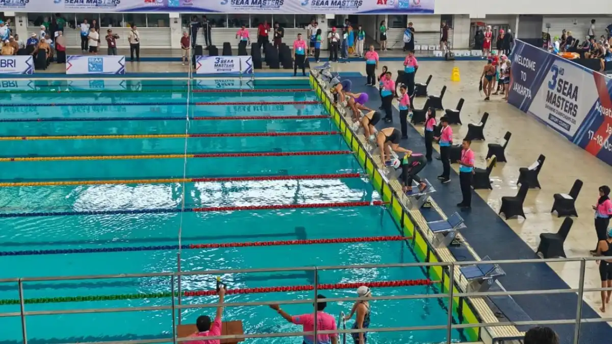 Catatan 32,20 Detik Shauna Krkalo Warnai Kejuaraan Renang Masters di Jakarta