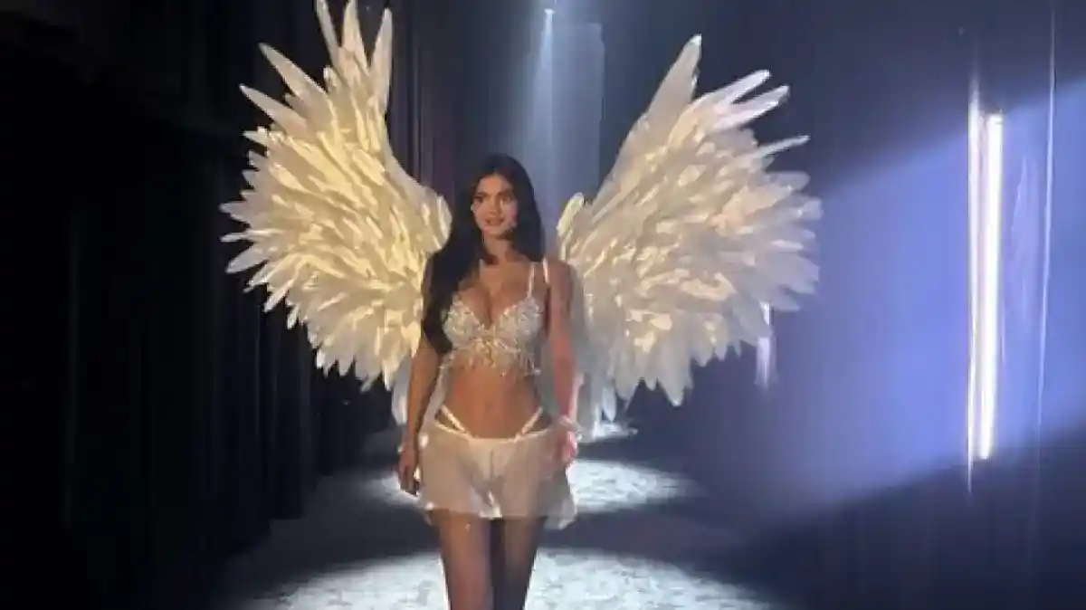 Kylie Jenner Kenakan Fantasy Bra Bernilai Rp800 Miliar dalam Debut Victoria’s Secret