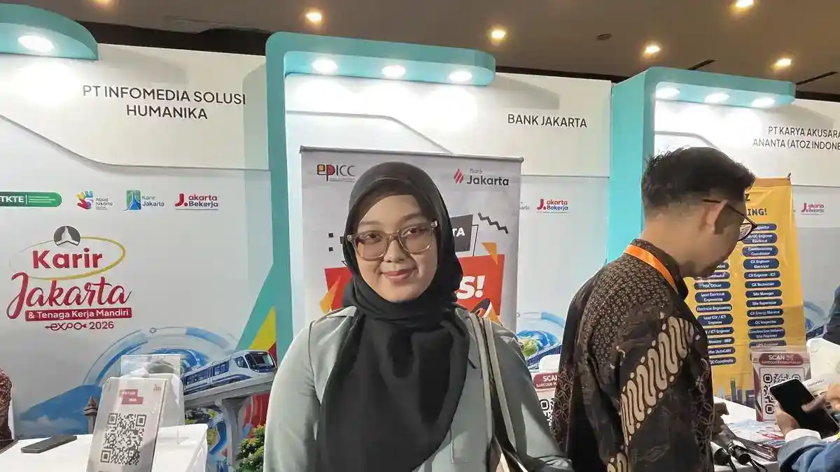 Peluang Kerja untuk Lulusan Baru, Perjuangan Zahra di Bursa Karier Jakarta