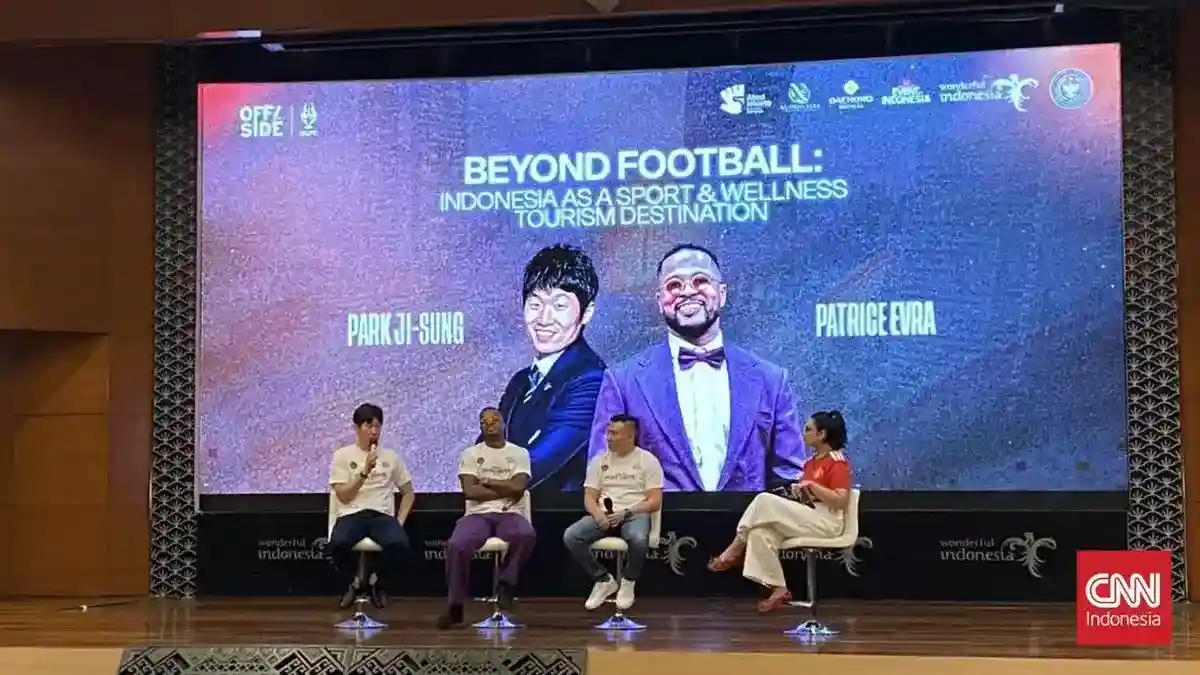 Patrice Evra Kenang Sambutan Hangat Penggemar Manchester United di Indonesia
