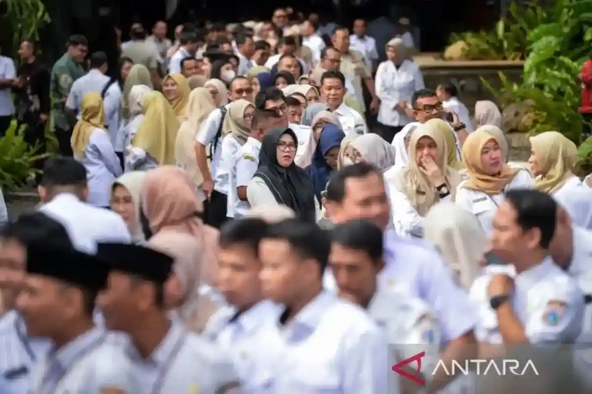 Pramono Perketat Disiplin Rapat bagi ASN Pemprov DKI Jakarta