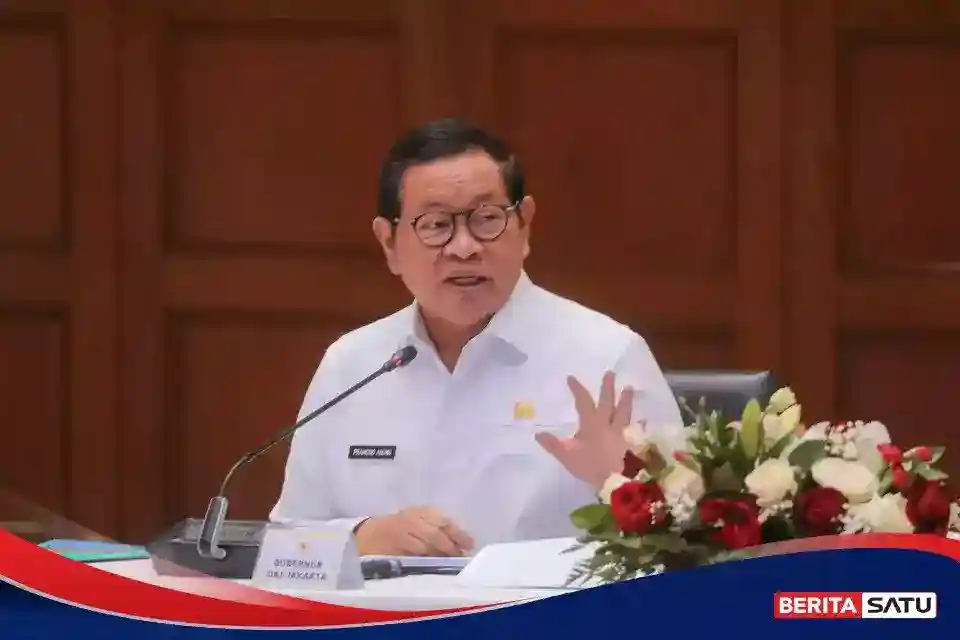 Pramono Anung Perketat Ketepatan Waktu Rapat di Pemprov DKI