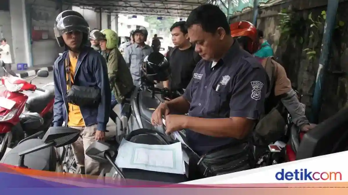 Denda Pajak Kendaraan di Jakarta Kembali Dihapus hingga Akhir 2026